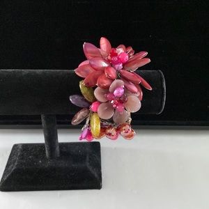 Vintage hand made wire and resin bracelet. B3